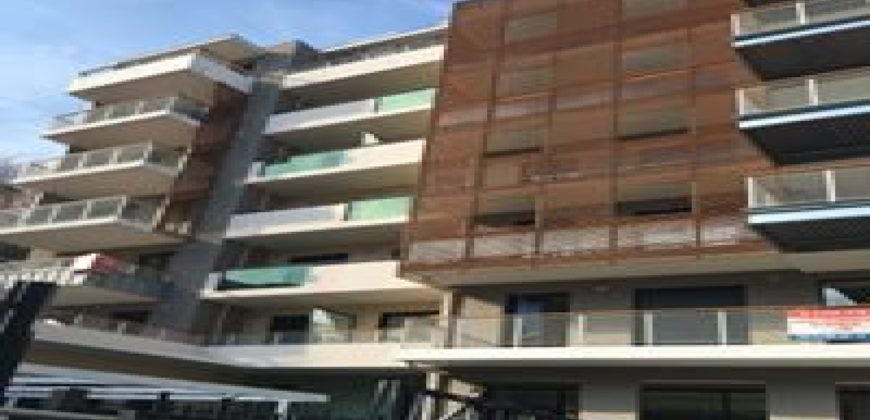Двухкомнатные апартаменты с видом на море в Ницце
