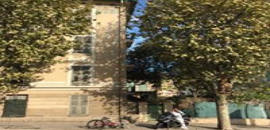 Двухкомнатные апартаменты с видом на море в Ницце