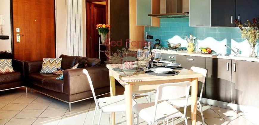Апартаменты у озера Комо, Италия, 75 м2