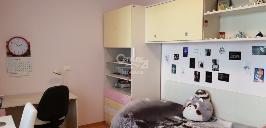 Апартаменты в Изоле, Словения, 203 м2