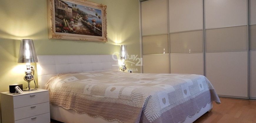 Апартаменты в Изоле, Словения, 203 м2
