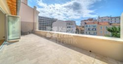 Апартаменты в Каннах, Франция, 115 м2