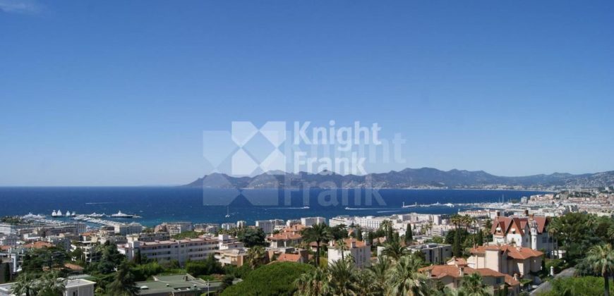 Апартаменты в Каннах, Франция, 130 м2