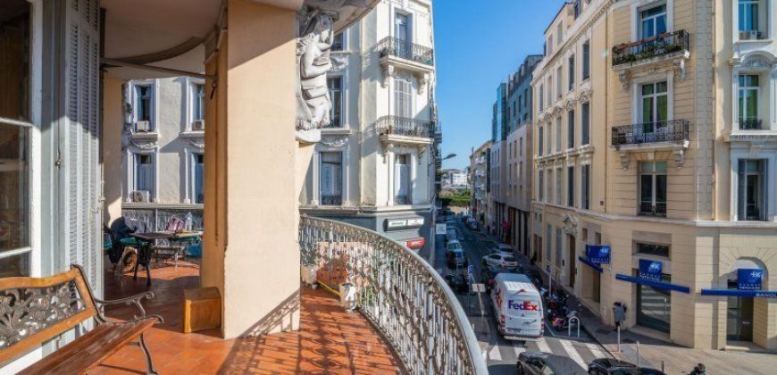 Апартаменты в Каннах, Франция, 142 м2