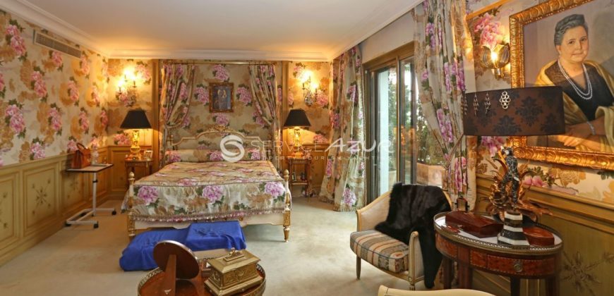 Апартаменты в Каннах, Франция, 325 м2