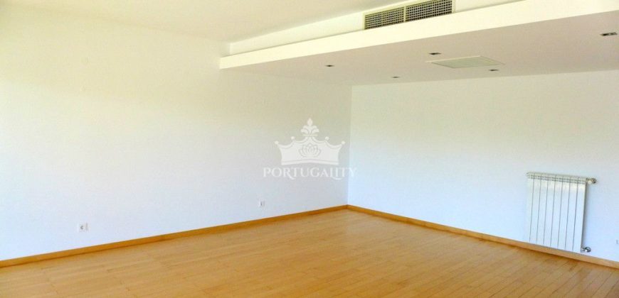 Апартаменты в Кашкайше, Португалия, 119 м2