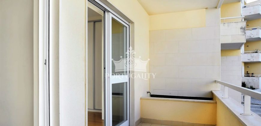 Апартаменты в Кашкайше, Португалия, 125 м2