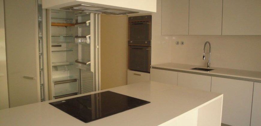 Апартаменты в Лиссабоне, Португалия, 258 м2