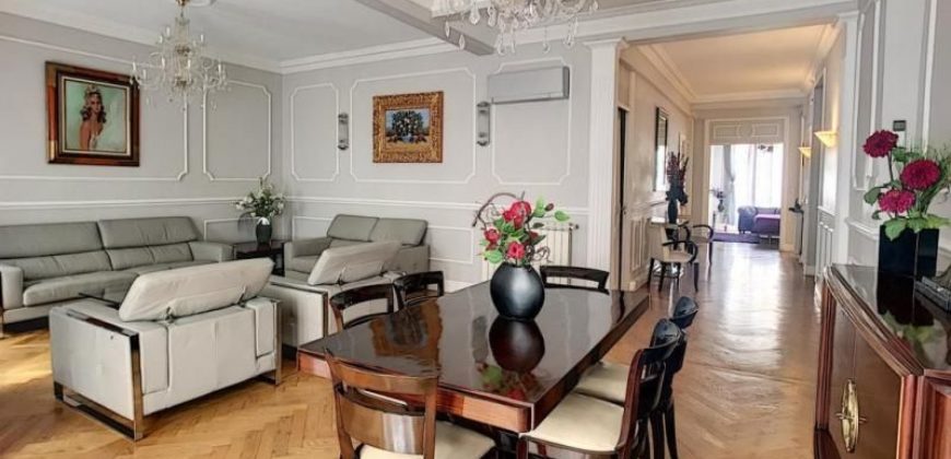 Апартаменты в Ницце, Франция, 122 м2