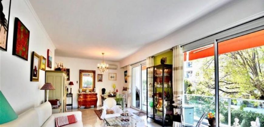 Апартаменты в Ницце, Франция, 136 м2