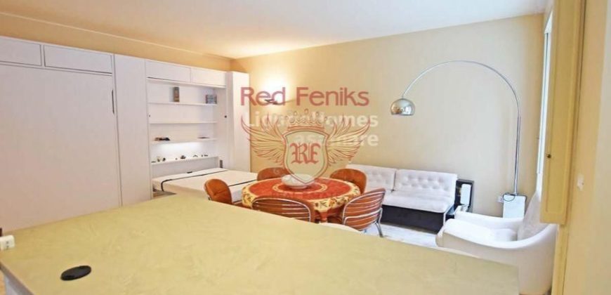 Апартаменты в Сан-Ремо, Италия, 64 м2