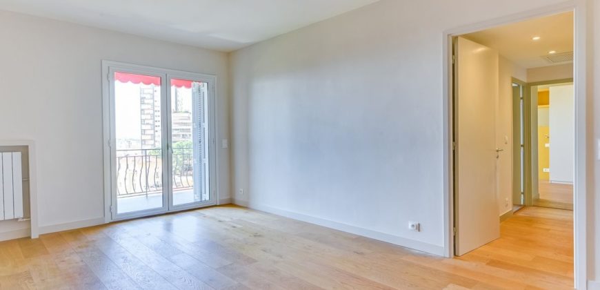 Апартаменты в Сен-Романе, Монако, 90 м2