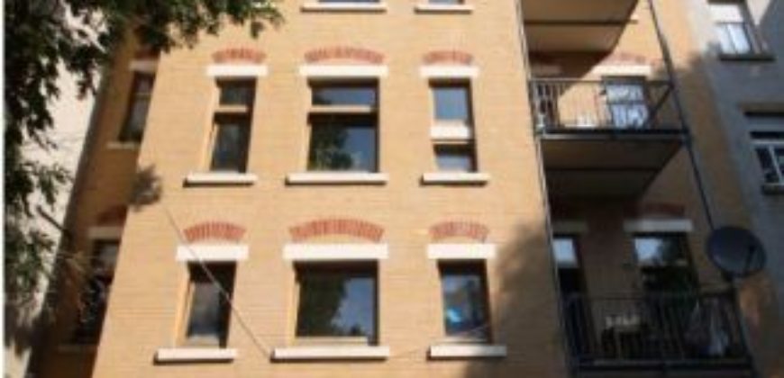 Доходный дом в Саксонии, Германия, 900 м2