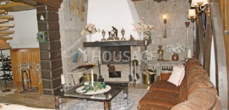 Дом оз. Фалькерт, Австрия, 336 м2