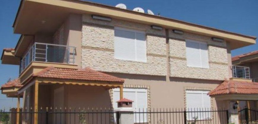 Дом в Анталии, Турция, 180 м2