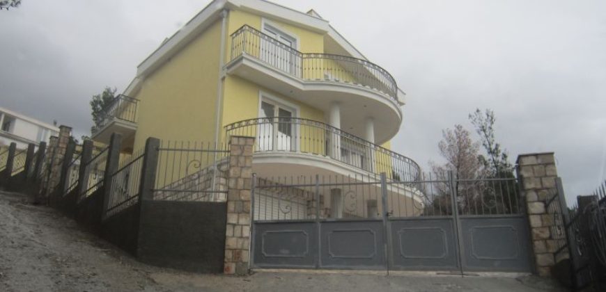 Дом в Баре, Черногория, 190 м2