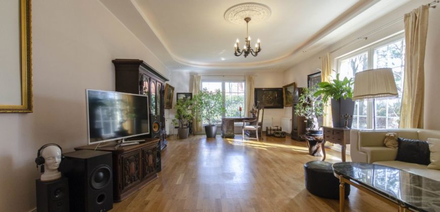 Дом в Берлине, Германия, 390 м2