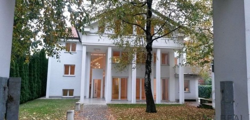 Дом в Бежиграде, Словения, 450 м2