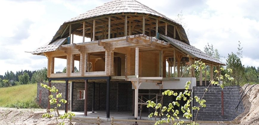Дом в Цесисском крае, Латвия, 355 м2