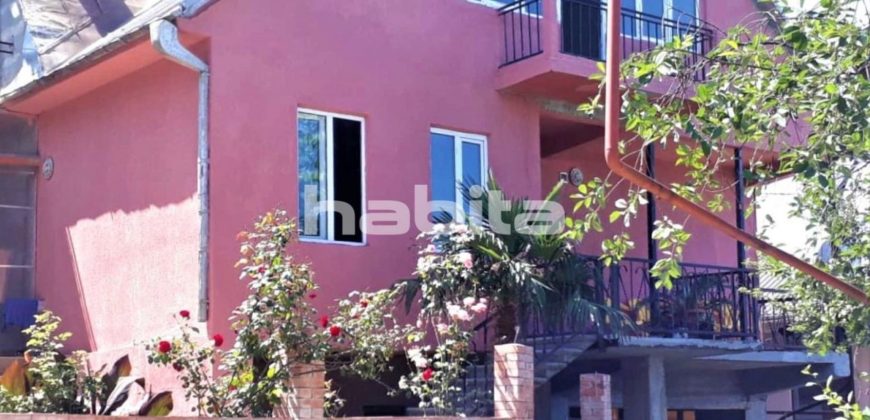 Дом в Кобулети, Грузия, 230 м2