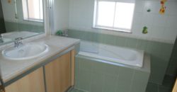 Дом в Лагоа, Португалия, 450 м2