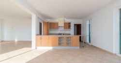 Дом в Лагуше, Португалия, 259 м2
