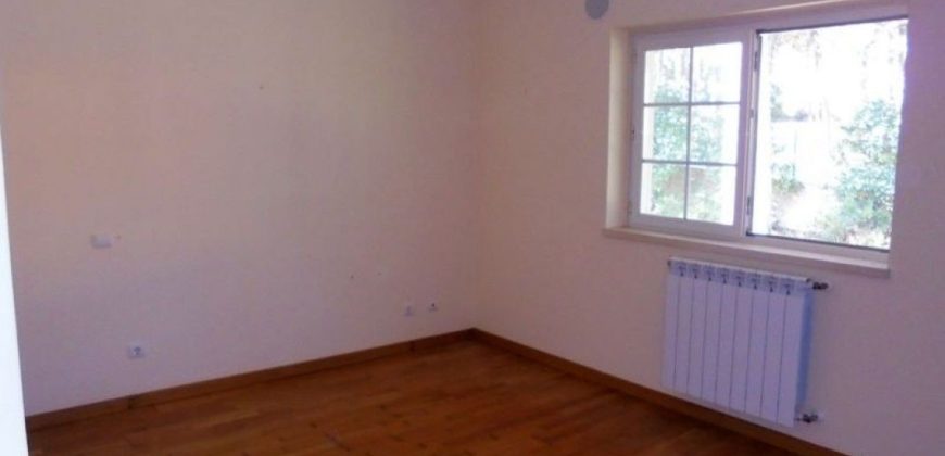 Дом в Лиссабоне, Португалия, 175 м2