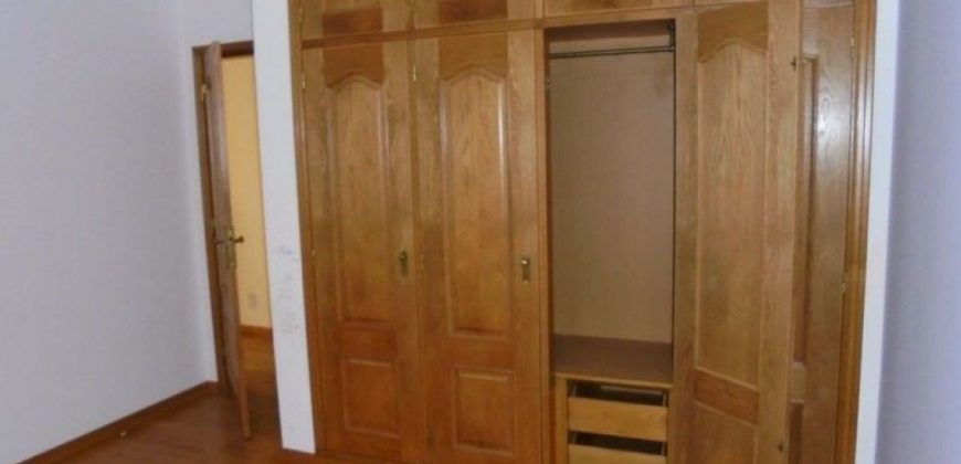 Дом в Лиссабоне, Португалия, 175 м2