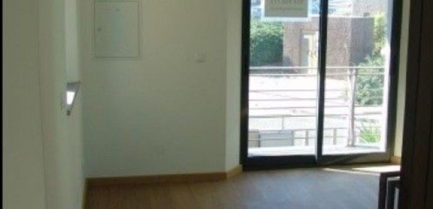 Дом в Лиссабоне, Португалия, 393 м2