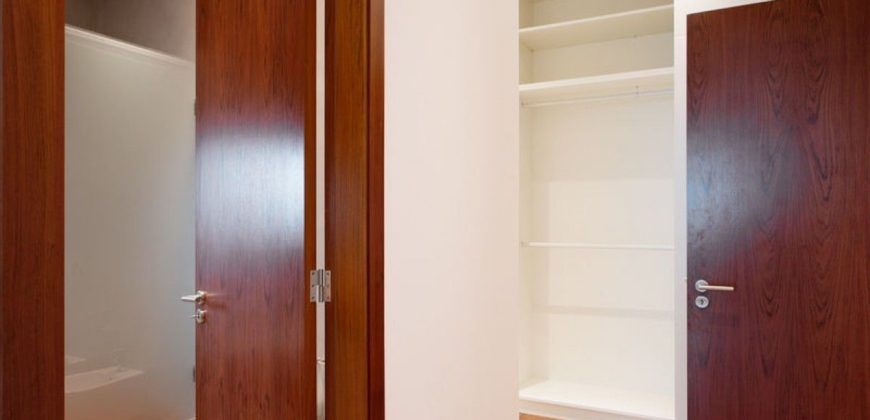 Дом в Лиссабоне, Португалия, 408 м2