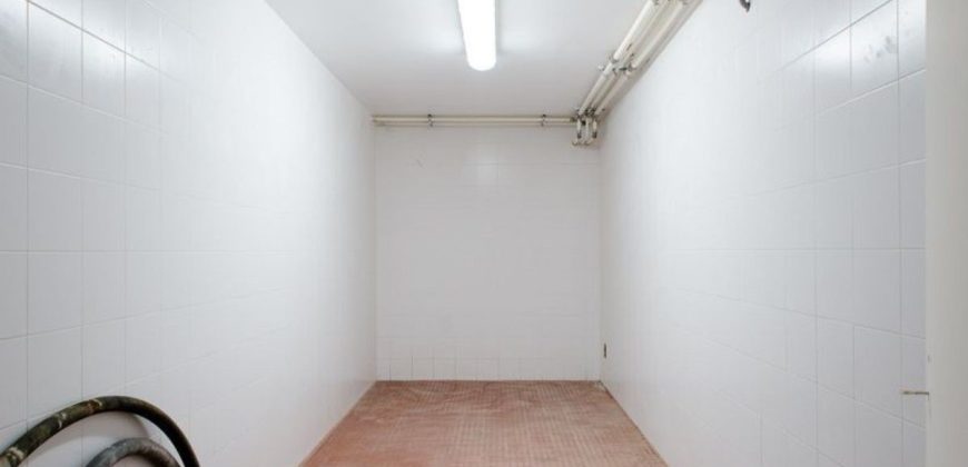 Дом в Лиссабоне, Португалия, 562 м2