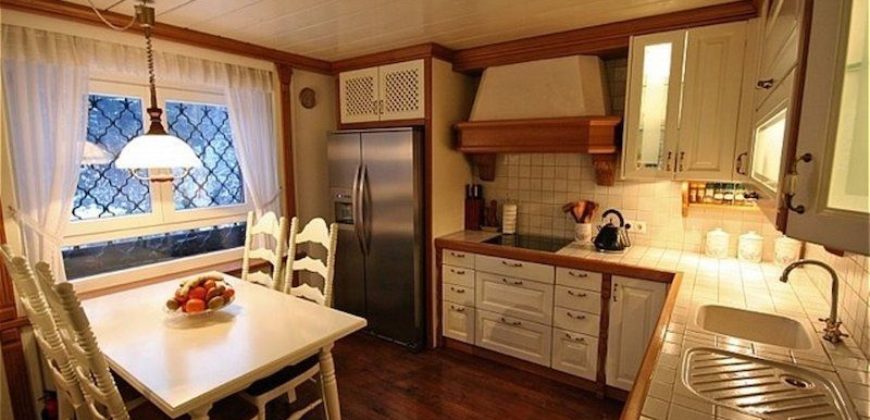 Дом в Любляне, Словения, 694 м2