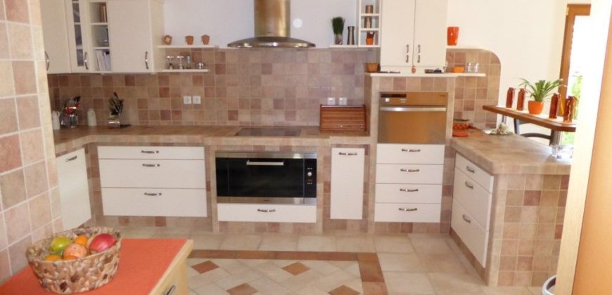 Дом в Мариборе, Словения, 329.1 м2
