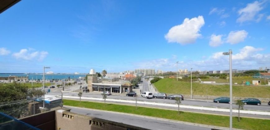Дом в Порту, Португалия, 500 м2