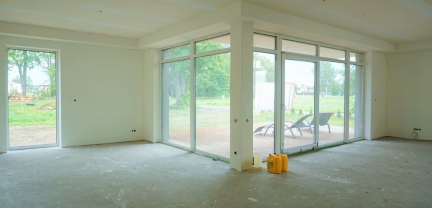 Дом в Рижском крае, Латвия, 330 м2