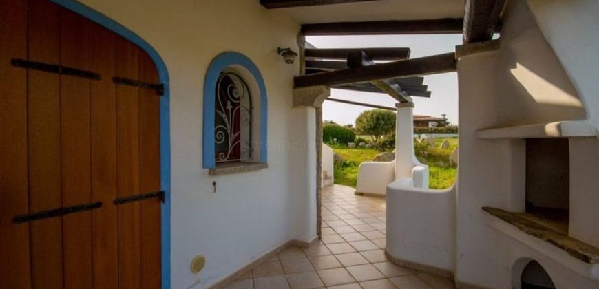 Дом в Санта-Тереза-Галлура, Италия, 98 м2