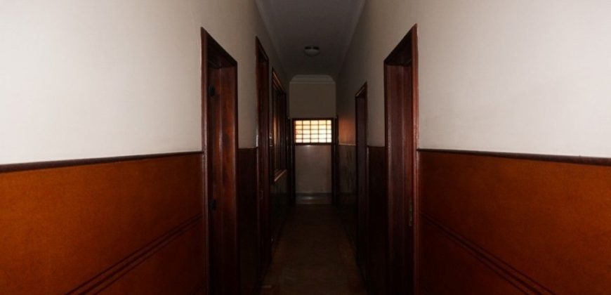 Дом в Сетубале, Португалия, 1324 м2