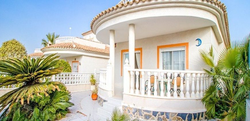 Дом в Сьюдад-Кесада, Испания, 90 м2