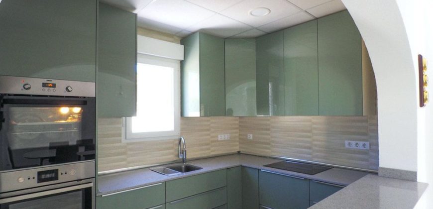 Дом в Торревьехе, Испания, 150 м2