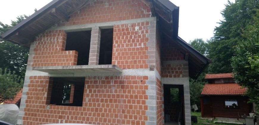 Дом в Велике Лашче, Словения, 160 м2