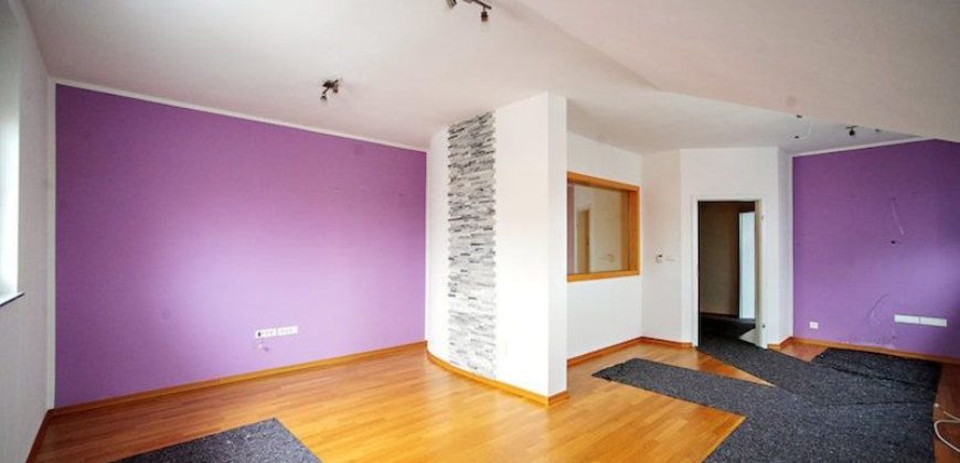 Дом в Водице, Словения, 236 м2