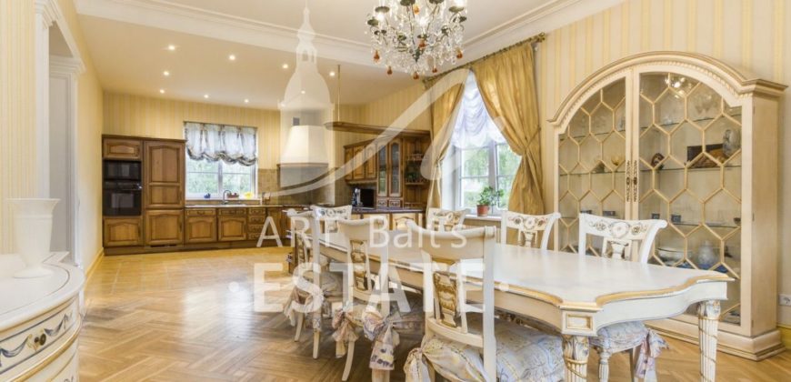 Дом в Юрмале, Латвия, 360 м2