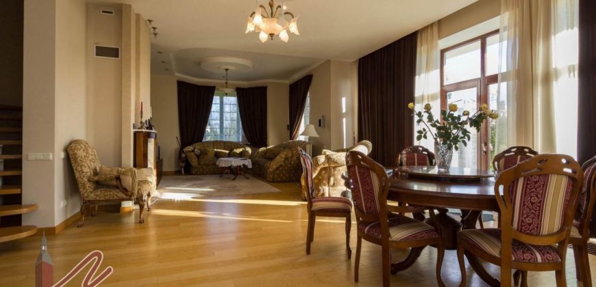 Дом в Юрмале, Латвия, 380 м2