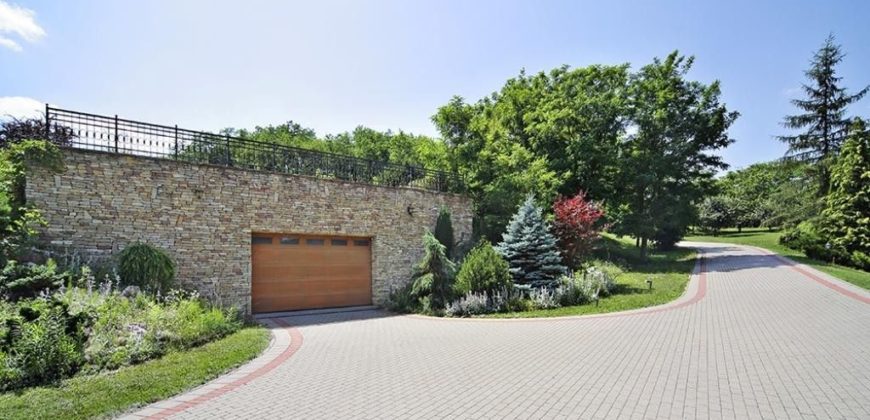 Коммерческая недвижимость Bicske, Венгрия, 1440 м2
