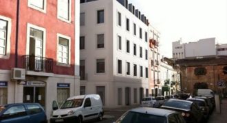 Коммерческая недвижимость в Лиссабоне, Португалия, 104 м2