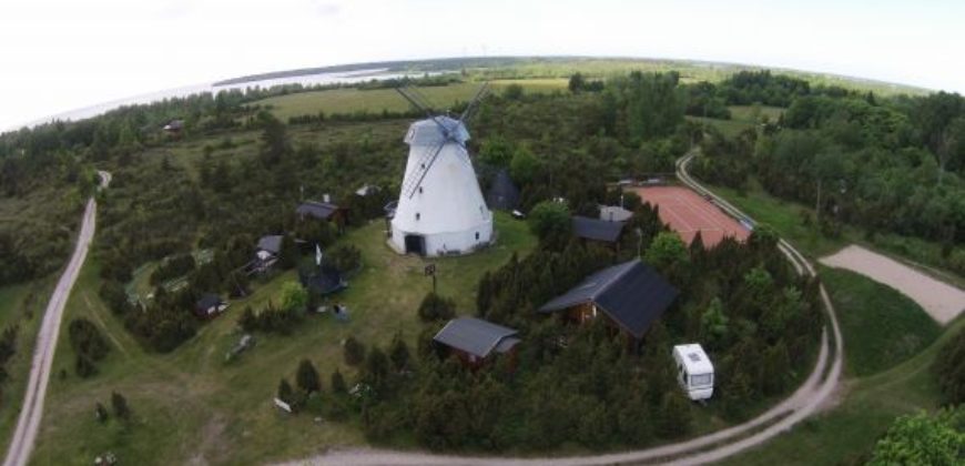 Коммерческая недвижимость в Ляэнемаа, Эстония, 7000 м2