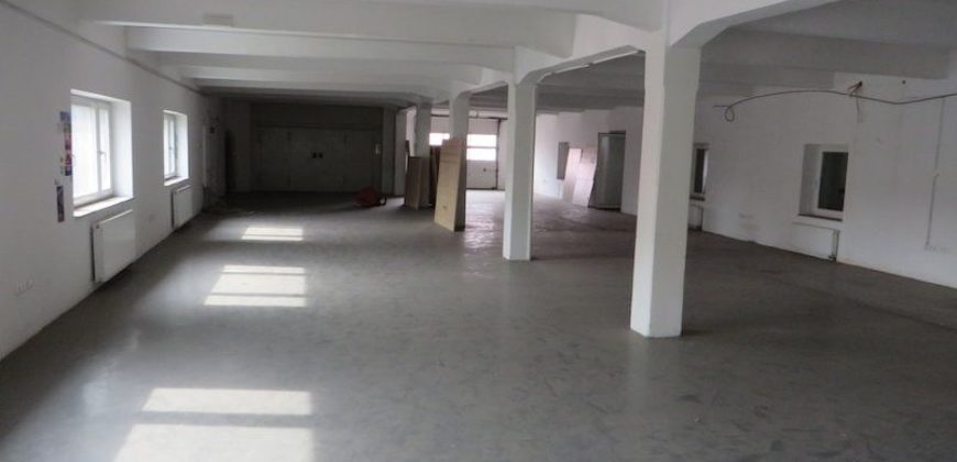 Коммерческая недвижимость в Мариборе, Словения, 2530 м2