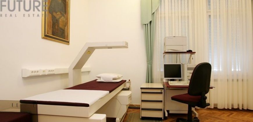 Коммерческая недвижимость в Мариборе, Словения, 850 м2