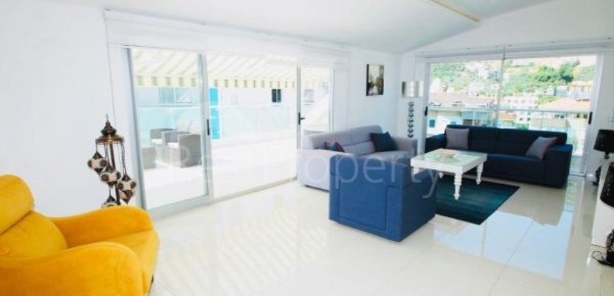 Квартира в Аланье, Турция, 230 м2