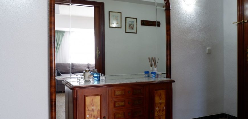 Квартира в Аликанте, Испания, 99 м2
